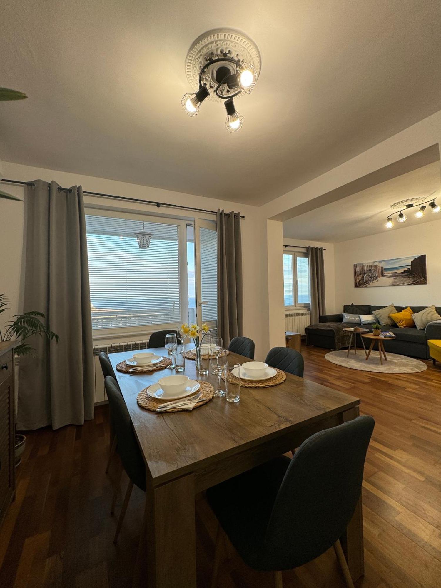 Kakavanen'S Sea View Apartment Balchik Ngoại thất bức ảnh