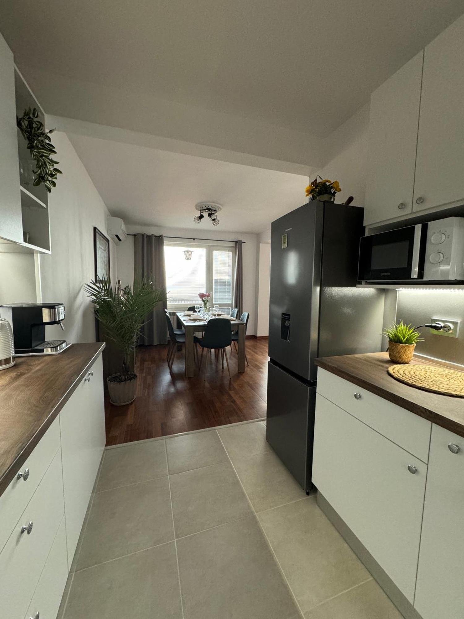 Kakavanen'S Sea View Apartment Balchik Ngoại thất bức ảnh